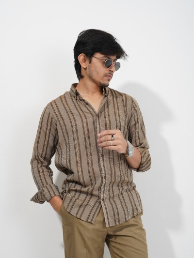 M brown and beige striped shirt