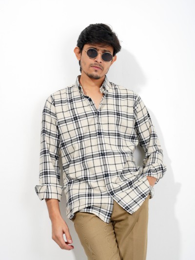classic fit plaid flannel shirt in black and white.